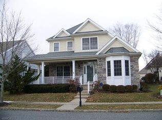 40 Falcon Way, Washington, NJ 07882