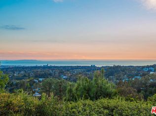 1017 Lindenwood Ln, Los Angeles, CA 90049