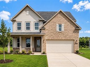 507 Grand Wehunt Dr, Hoschton, GA 30548