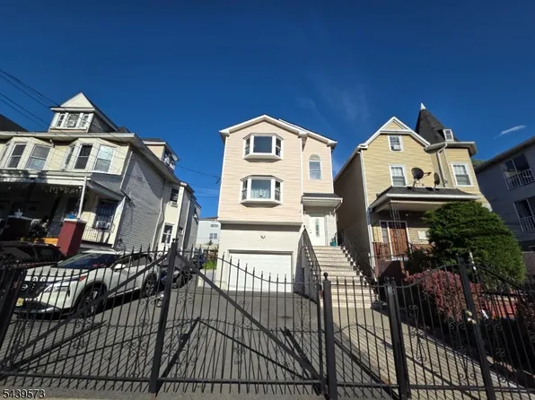 493 Broadway, Newark City, NJ 07104