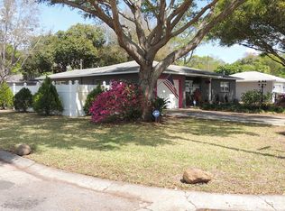 9855 52nd Ter N, Saint Petersburg, FL 33708