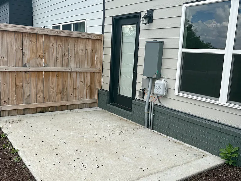 384 Twig Ct — Photo 23