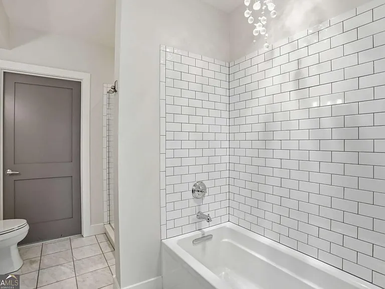 1100 Howell Mill Rd NW #608 — Photo 23