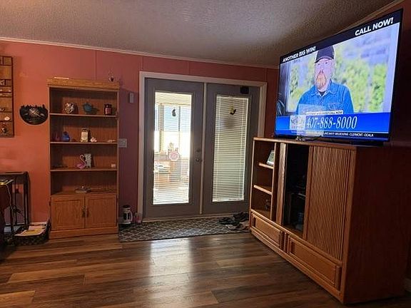 4th image of 1701 W Commerce Ave #58