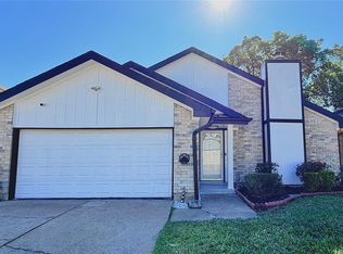 13419 Clarewood Dr, Houston, TX 77083