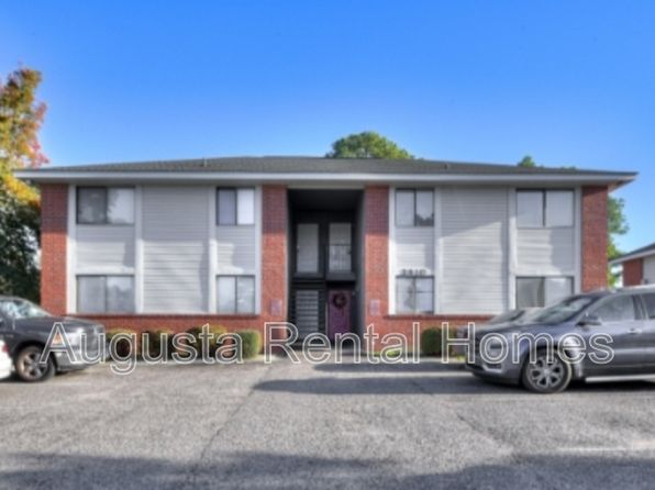 3001C Strickland Ct