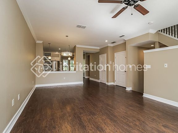3rd image of 3716 Messina Dr