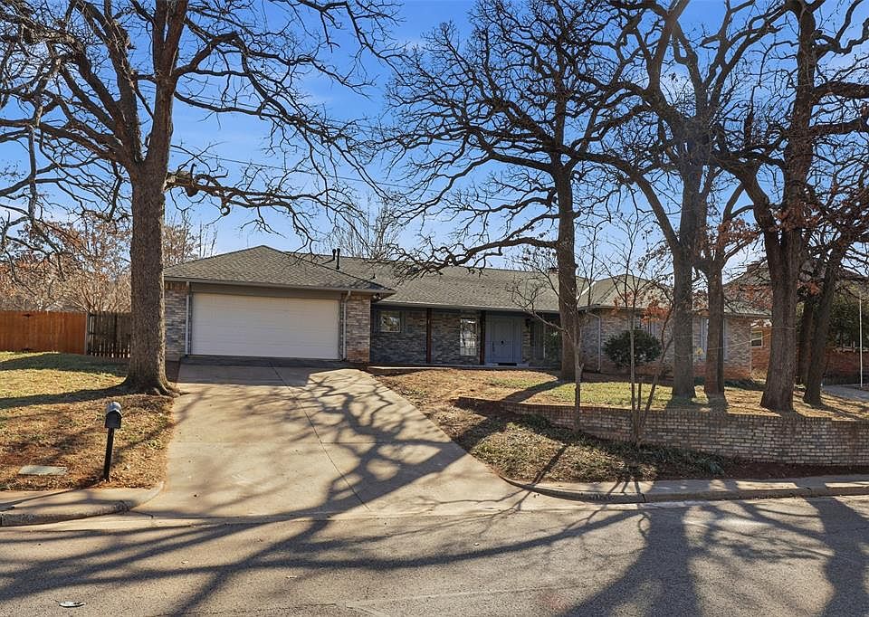 1st image of 1212 Ridgecrest Rd