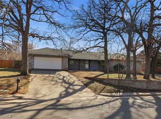1212 Ridgecrest Rd, Edmond, OK 73013