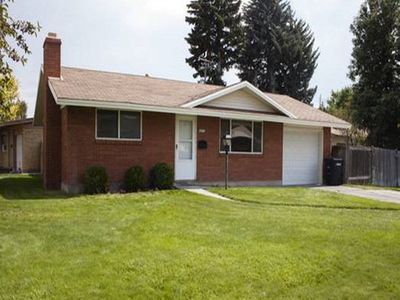 1815 S Falcon Dr, Ammon, ID, 83406