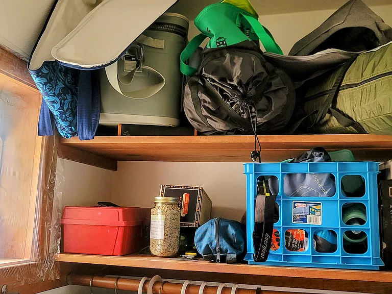 natural light in entry closet