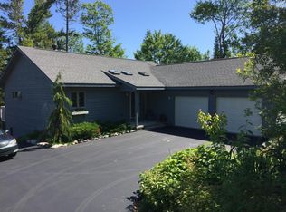 5558 Heather Dr, Rogers City, MI 49779