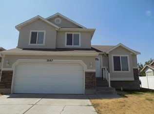 2687 W 1445 N, Clinton, UT 84015