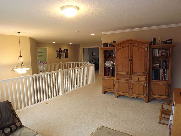 3rd image of 3706 NE 93rd St