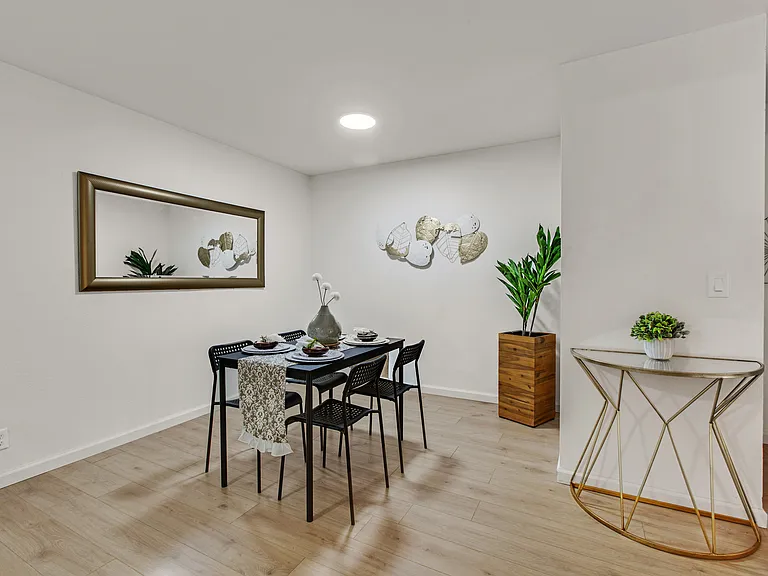 247 N Capitol Ave #280 — Photo 11