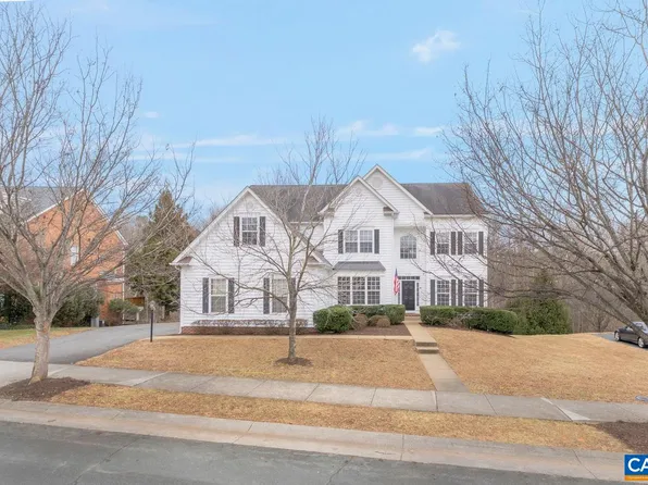 3262 Turnberry Cir, Charlottesville, VA 22911