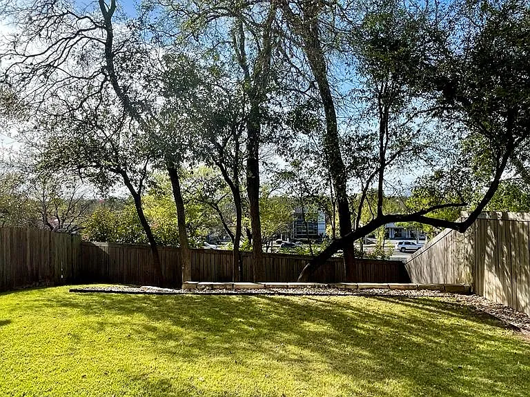 3106 Grandview St — Photo 14