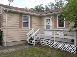 51 Magnolia Rd, Pemberton, NJ 08068