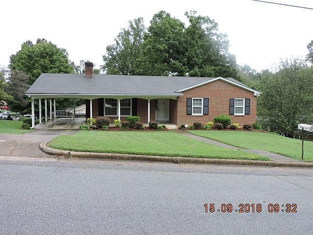 1st image of 112 Robindell Ct