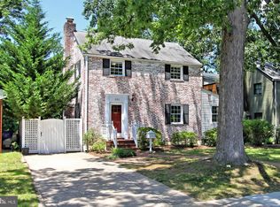 222 N Columbus St, Arlington, VA 22203