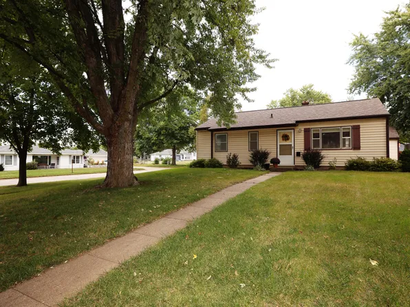 1403 Garst Ave, Boone, IA 50036