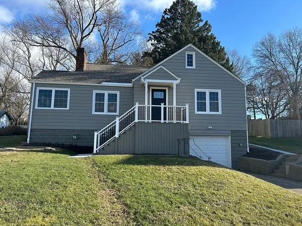 416 Franklin Farms Rd, Washington, PA 15301