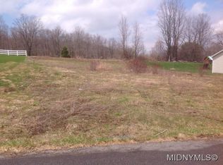 210 Florence Ct, Chadwicks, NY 13319