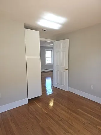 125 Washington St #2 — Photo 8