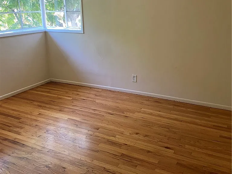 4061 Abourne Rd #C — Photo 7