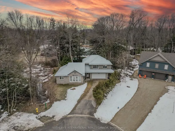 929 Tanglewood Dr, Huron Kinloss, ON N2Z 2X3