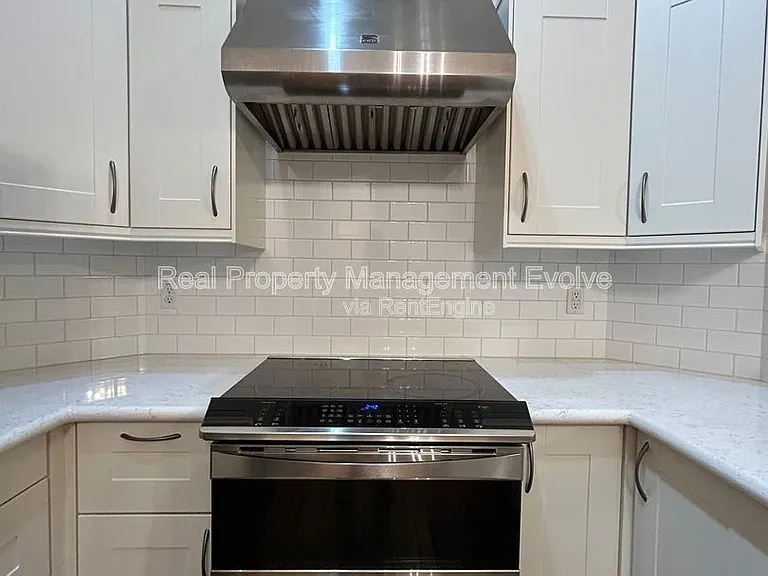16036 N 11th Ave #1019 — Photo 12