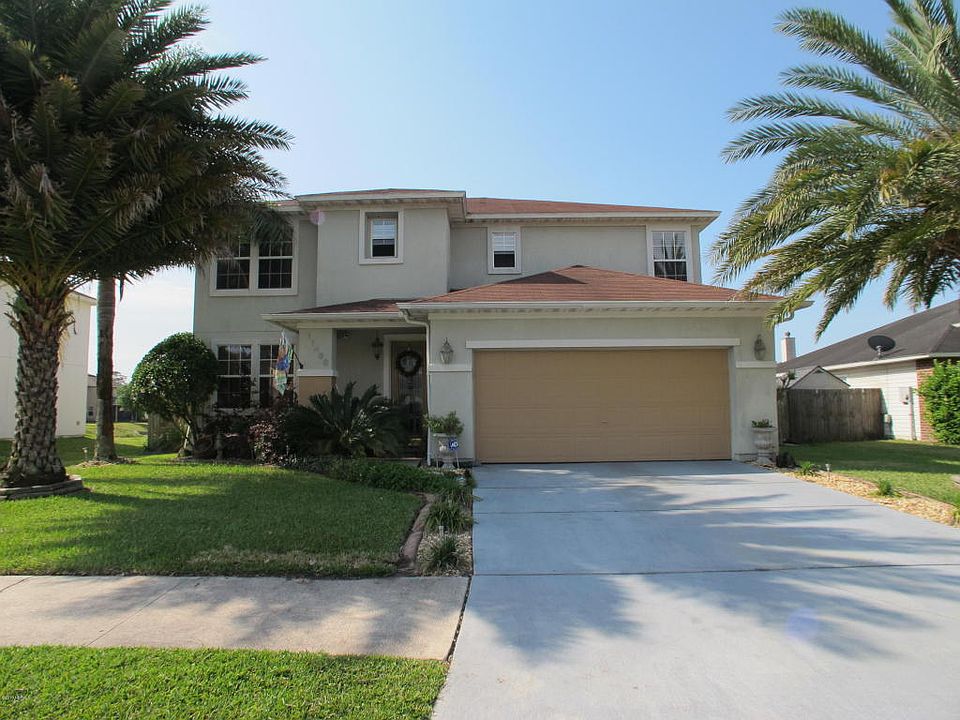 1st image of 11468 Brian Lakes Dr