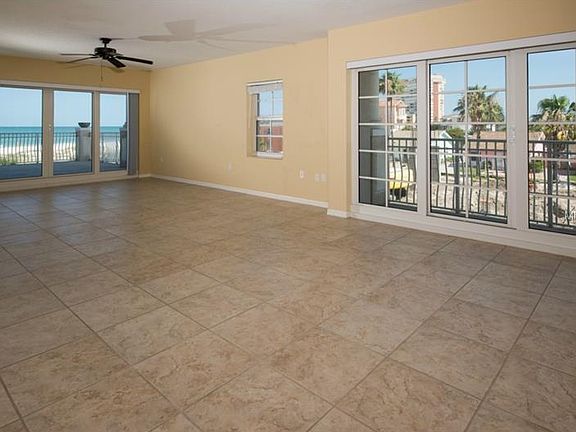 4th image of 17720 Gulf Blvd #A204