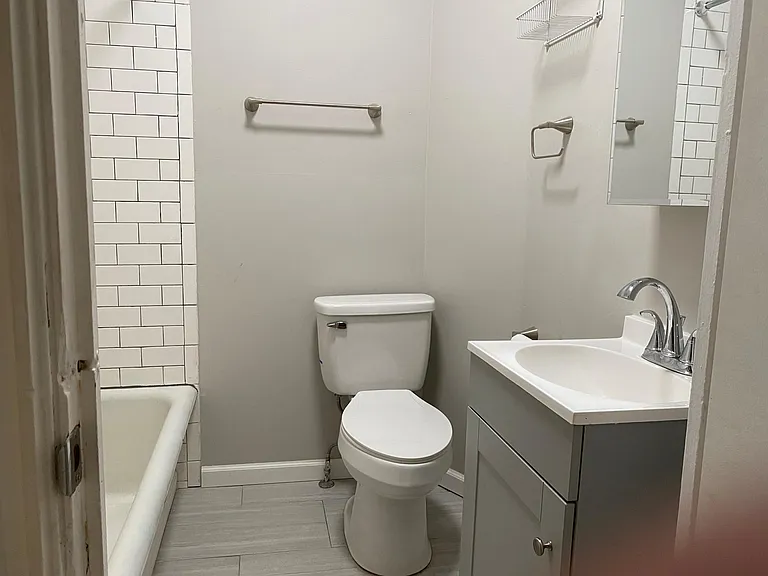 718 Cedar Ave #3 — Photo 7