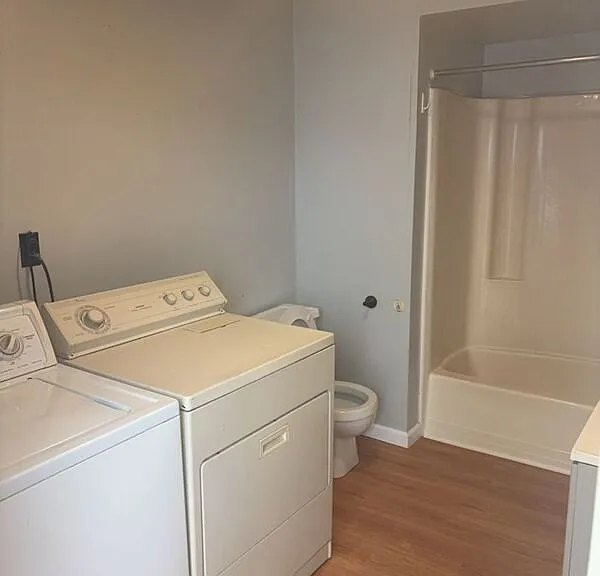 1820 Sanderson Ave #4 — Photo 12