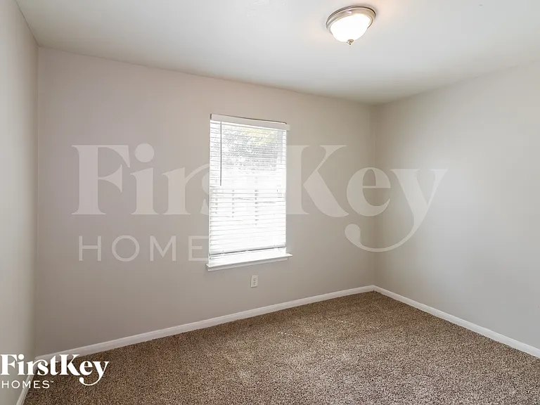 7006 Dawn Bloom Ln — Photo 15