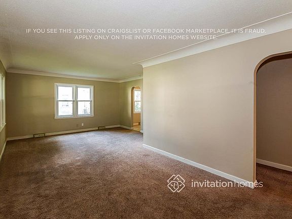 3rd image of 3940 3rd St NE