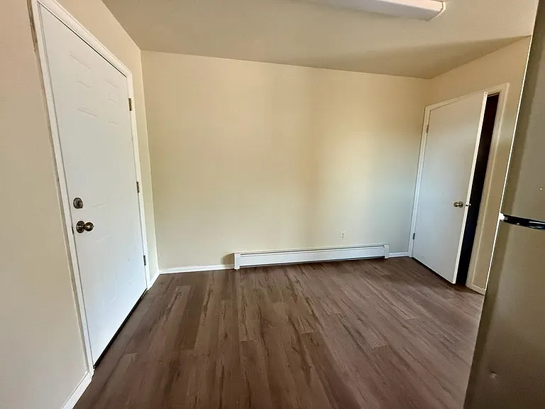 3296 1/2 Lombardy Ln #4 — Photo 7
