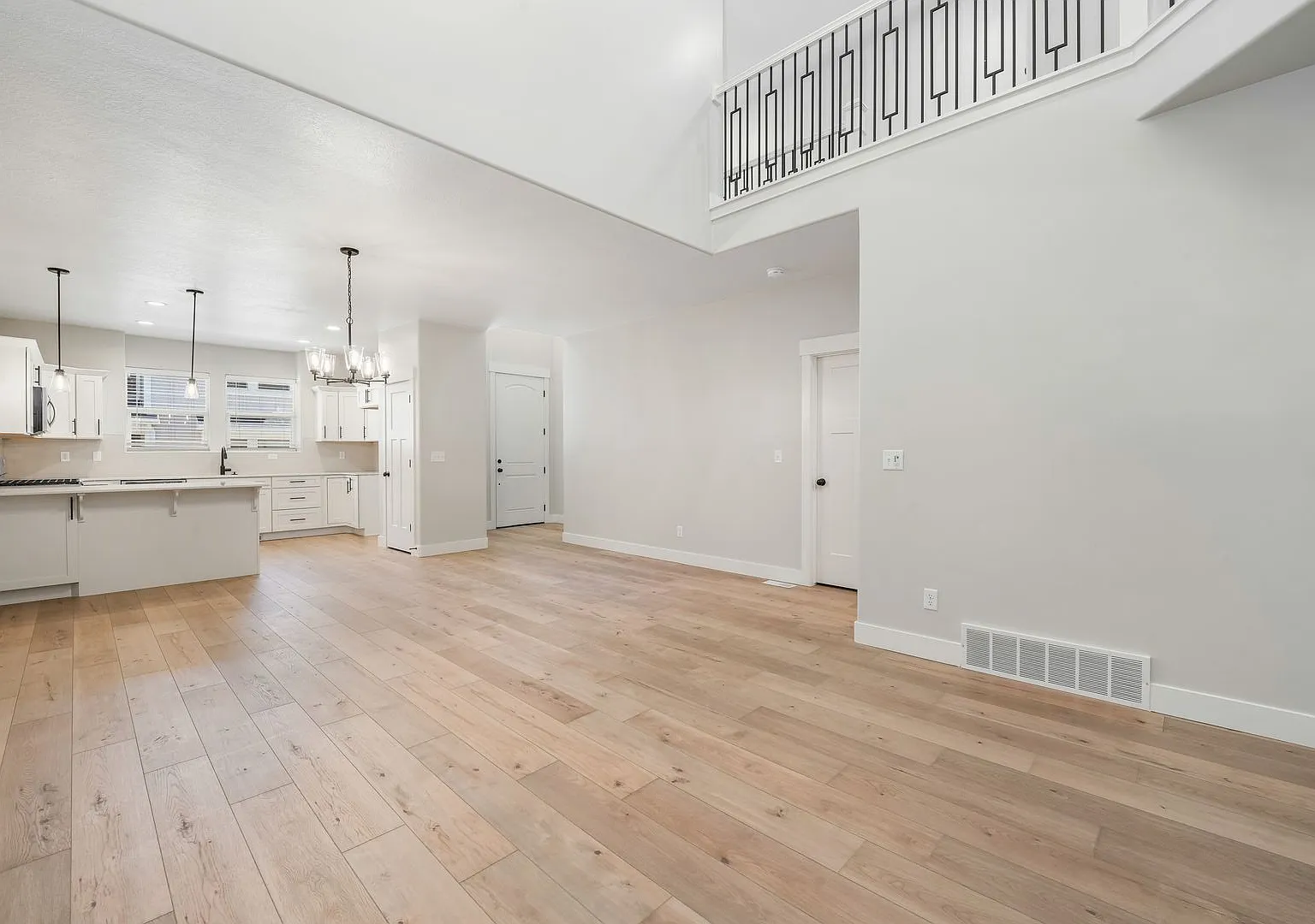 Bright & Spacious Lehi Townhome | Pet Friendly — Photo 3