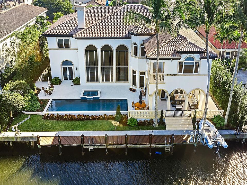 1st image of 849 Harbour Isles Pl