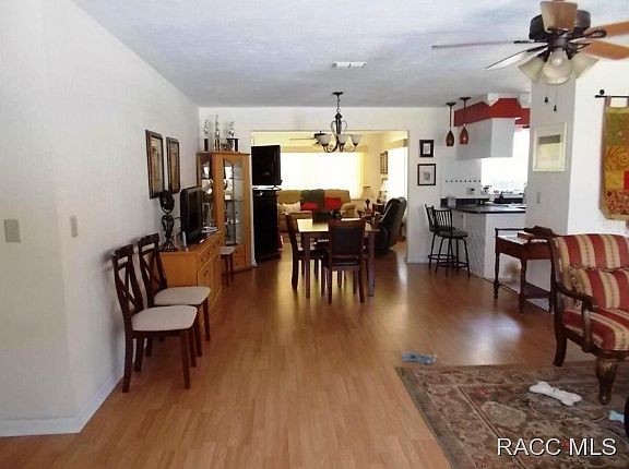 2nd image of 114 W Casurina Pl