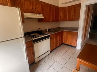 1075 71st St #2A, Brooklyn, NY 11228