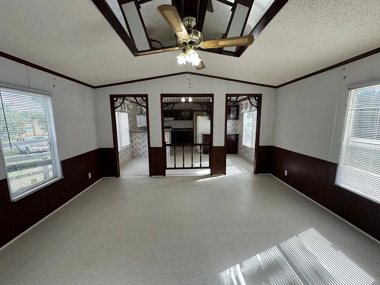 18314 CR 4184 — Photo 3