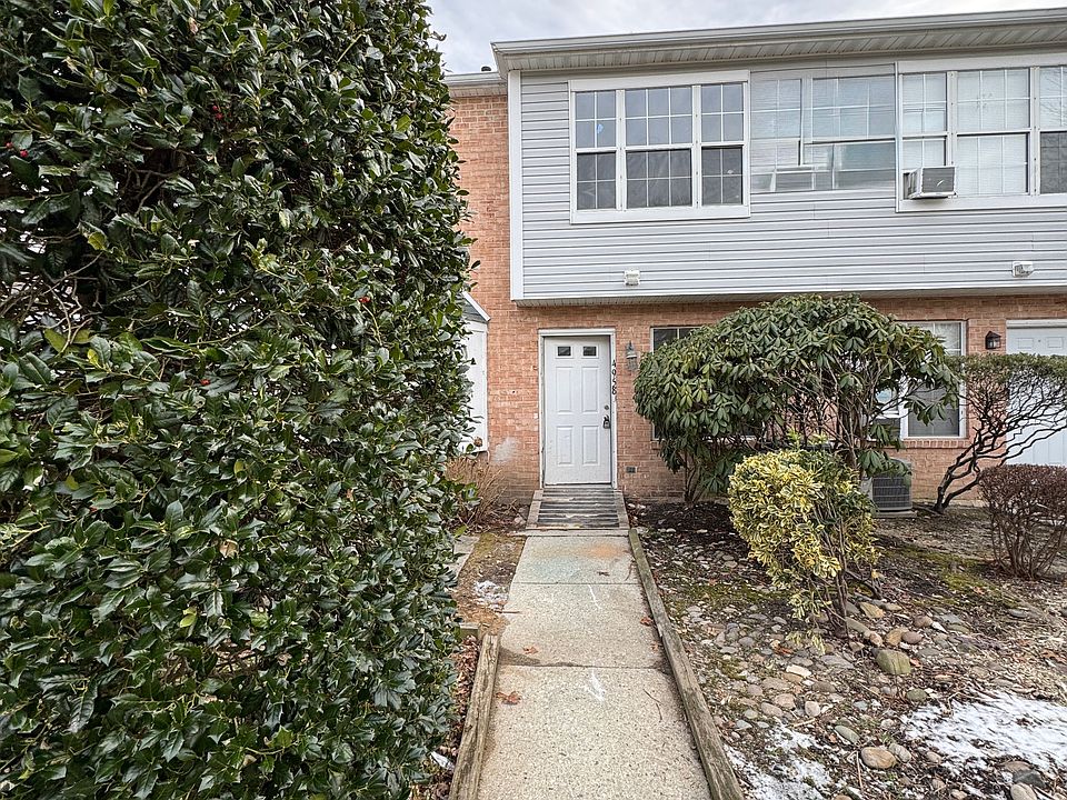 1st image of 4958 Winterbury Dr Unit 4958