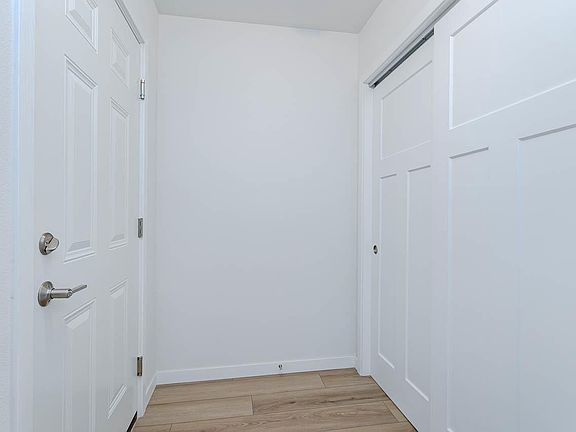 3rd image of 1396 PARK DRIVE Unit 103