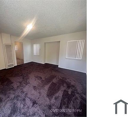 2nd image of 651 1/2 N Kingsley Dr #B
