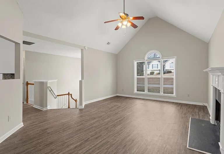 268 Due West Dr — Photo 2