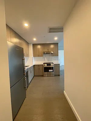 Rented by YouYork Management LLC | media 24