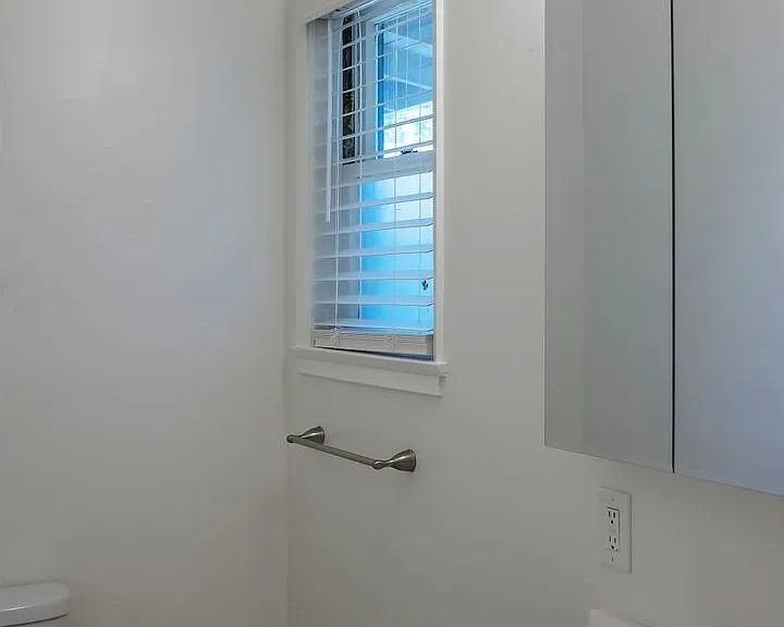 652 Orange Grove Ave — Photo 14