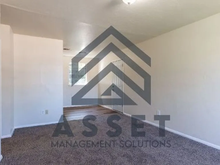 1617 Cynthia Dr — Photo 12